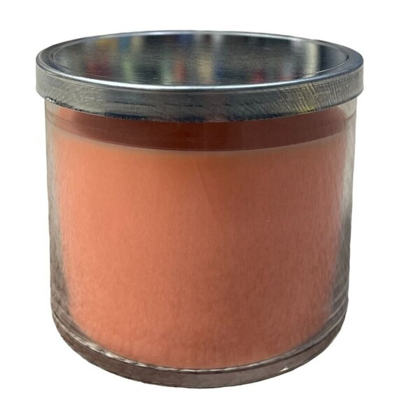 Bath and Body Works 3-Wick Scented Candle in Peach Bellini 14.5 Ounces - Picture 3 of 9